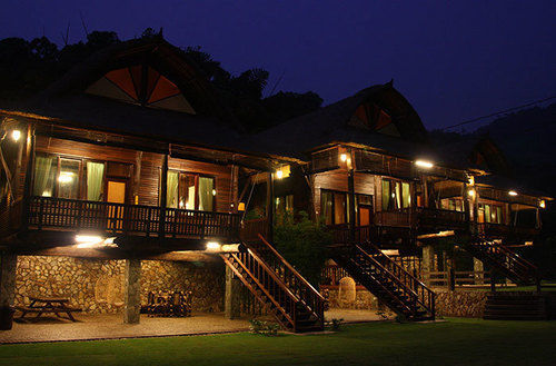 The Waterway Villa Бентонг Екстериор снимка